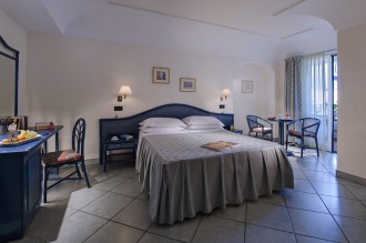 Sorrio Resort Forio Insel Ischia - Doppelzimmer Classic2