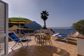 Sorrio Resort Forio Insel Ischia - Doppelzimmer Superior mit Terrasse