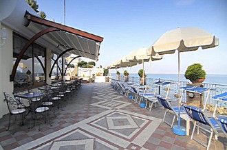Hotel Tritone - Terrasse