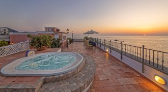 Hotel Nettuno Ischia Panoramaterrasse